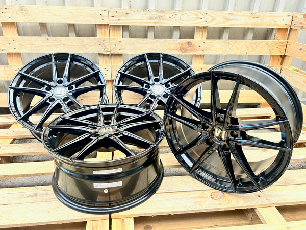 V1 Wheels V3 18 Zoll Schwarz Glanz 8,0x18 ET30 5/112