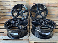 Axxion AX7 20 Zoll Schwarz Glanz 9,0x20 ET40 5/112